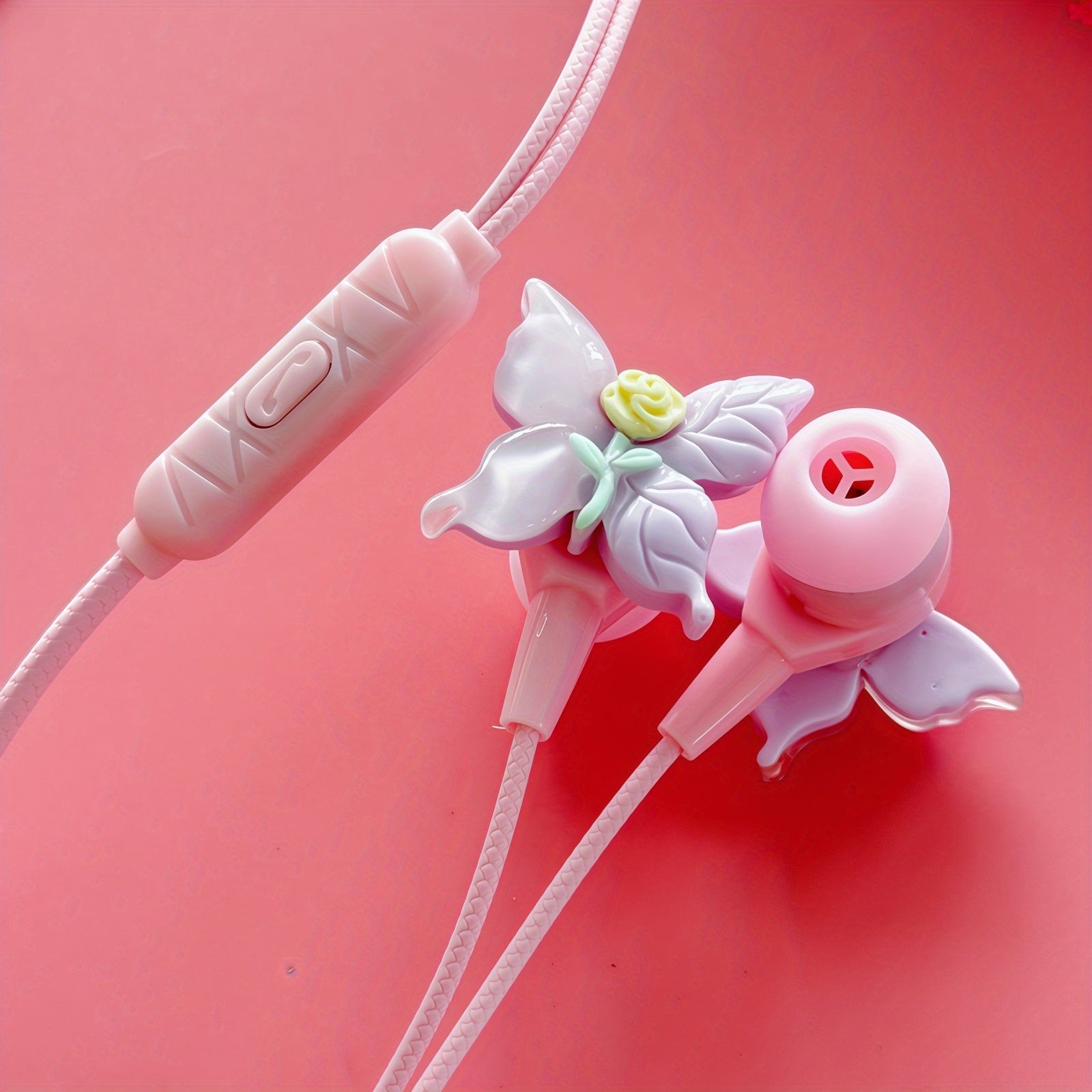 New pink wired headphones equipped with DIY cute butterfly flower accessories, in-ear fashion fun headset, button microphone high-definition sound quality noise-canceling headphones, plug and play without charging,comfortable