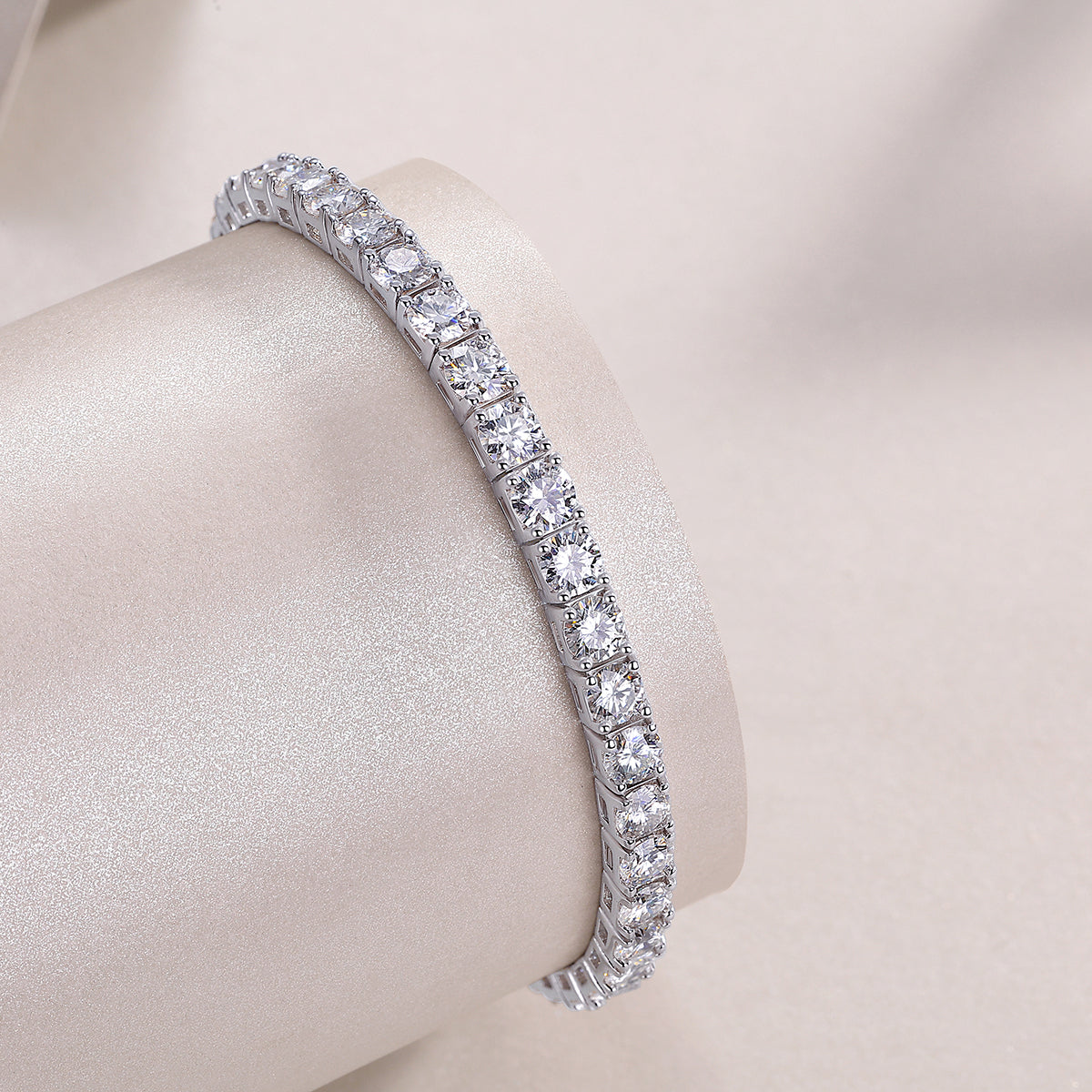 Luxury Mossan Diamond S925 Silver Tennis Bracelet