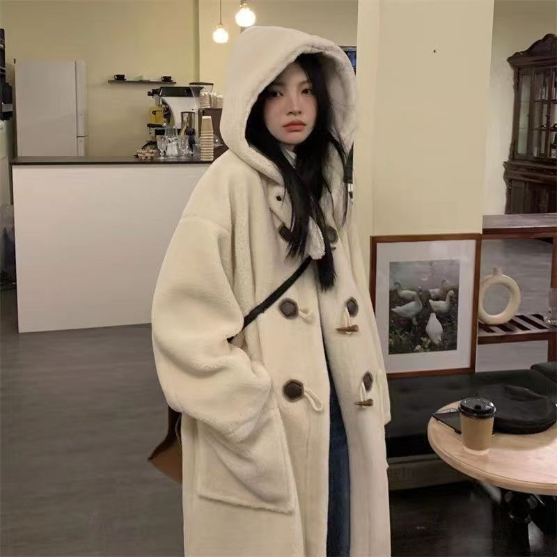 Horn Button Lamb Wool Duffle Coat