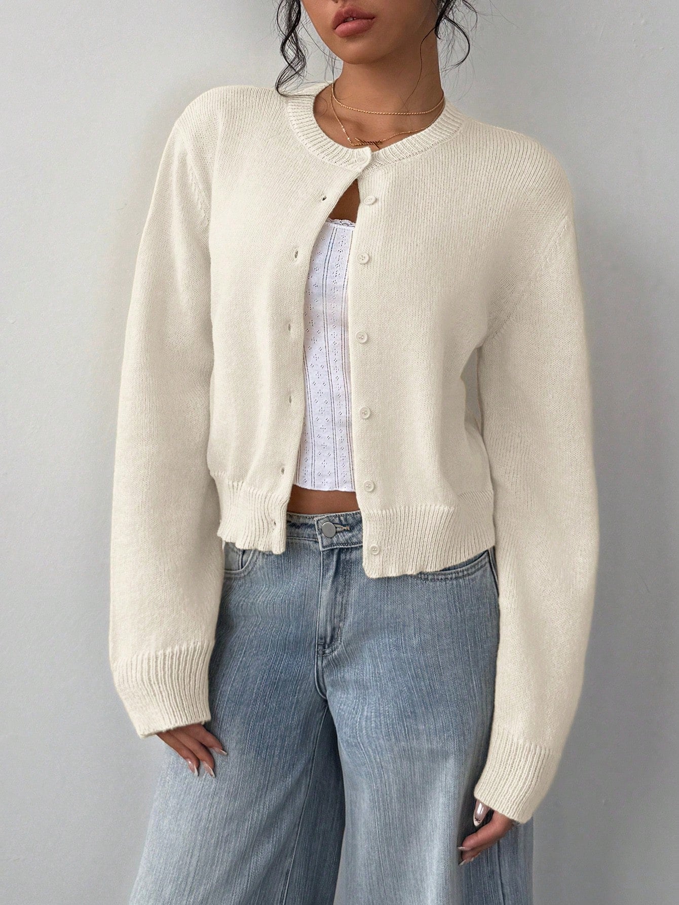 Chic Round Neck Slim Knit Cardigan