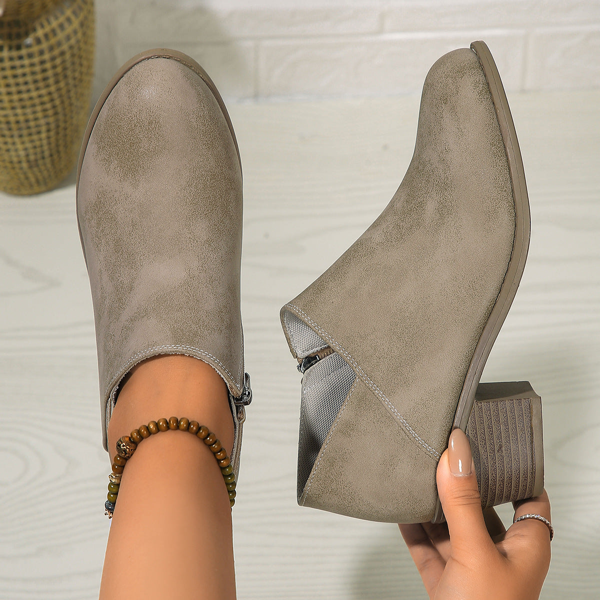 Chunky Heel Round Toe Ankle Boots with Side Zipper Design