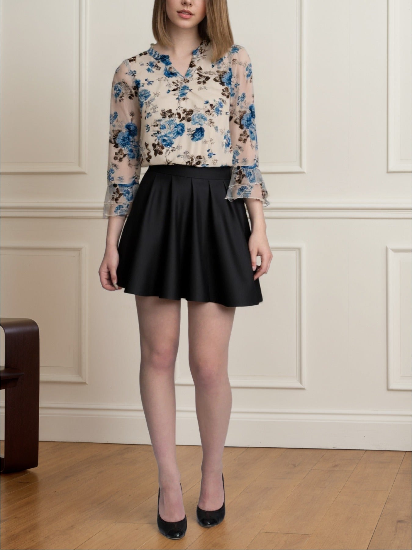 Vintage V-Neck Chiffon Blouse with Lotus Leaf Sleeves
